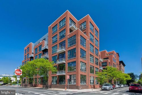 312-317 Vine St, PHILADELPHIA, PA, 19106-1129 | Card Image