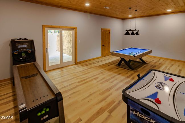 617 Davenport Rd, House other with 3 bedrooms, 3 bathrooms and null parking in Gatlinburg TN | Image 38