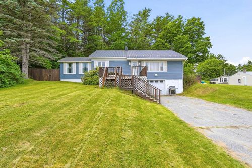 10 1st St, Canaan, NH, 03741-7821 | Card Image