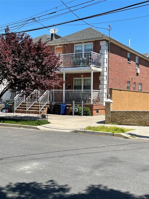 234A Hosmer Ave, Bronx, NY, 10465-3273 | Card Image