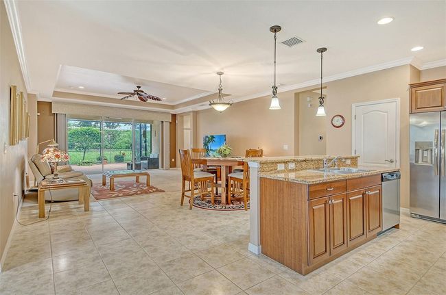 6214 45 Th Ln E, House other with 4 bedrooms, 3 bathrooms and null parking in BRADENTON FL | Image 4
