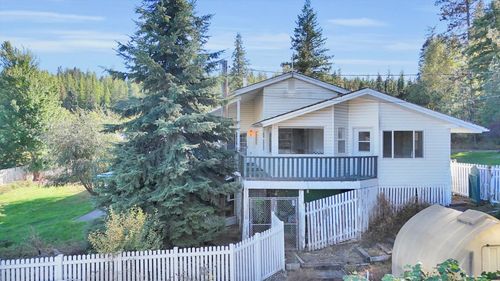 11224 N Honeymoon Bay Rd, Newman Lake, WA, 99025-5023 | Card Image