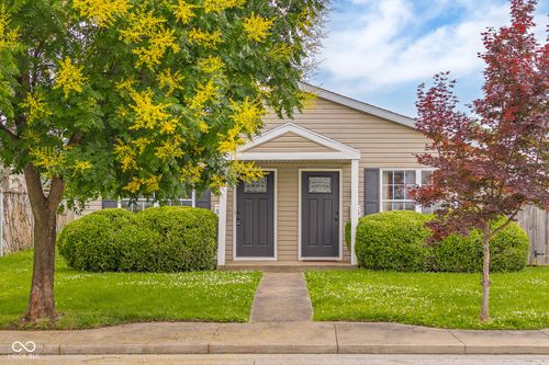 515 E 9th St, New Albany, IN, 47150-3003 | Card Image