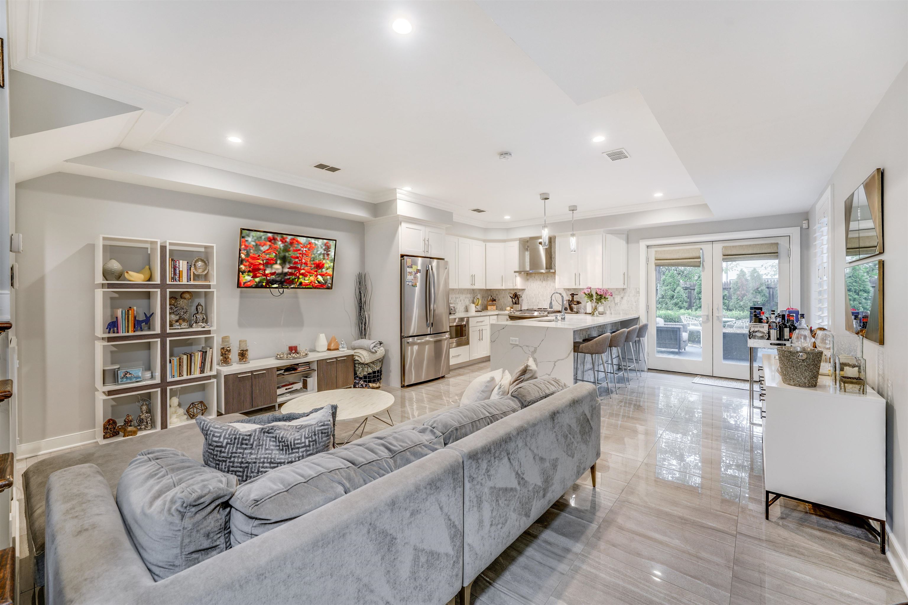 Residential Lease in JC, Heights 2