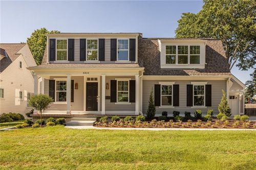 4810 W 69th Ter, Prairie Village, KS, 66208-2031 | Card Image