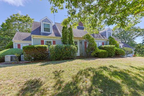 207 Horizon Dr, Chatham, MA, 02633-1706 | Card Image
