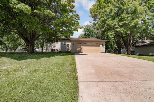 5445 Large Ave Ne, Albertville, MN, 55301-9711 | Card Image