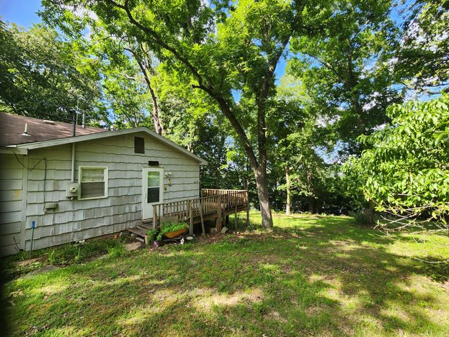 Ext b | Image 4