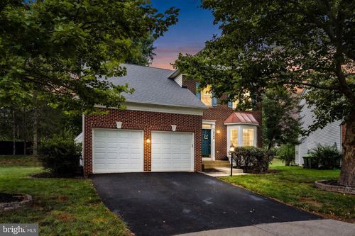 18240 Oak Lake Ct, LEESBURG, VA, 20176-6809 | Card Image