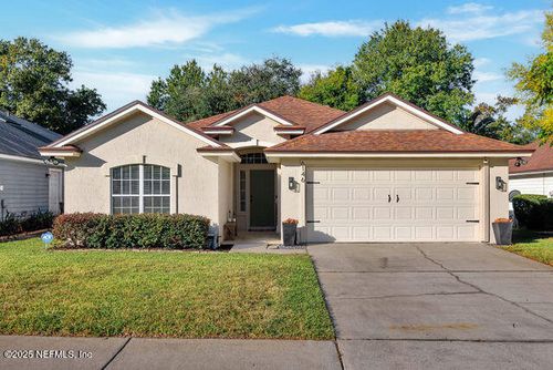 6146 Alpenrose Ave, Jacksonville, FL, 32256-1658 | Card Image
