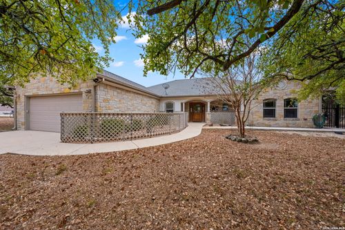 225 Skye Dr, Kerrville, TX, 78028-8342 | Card Image