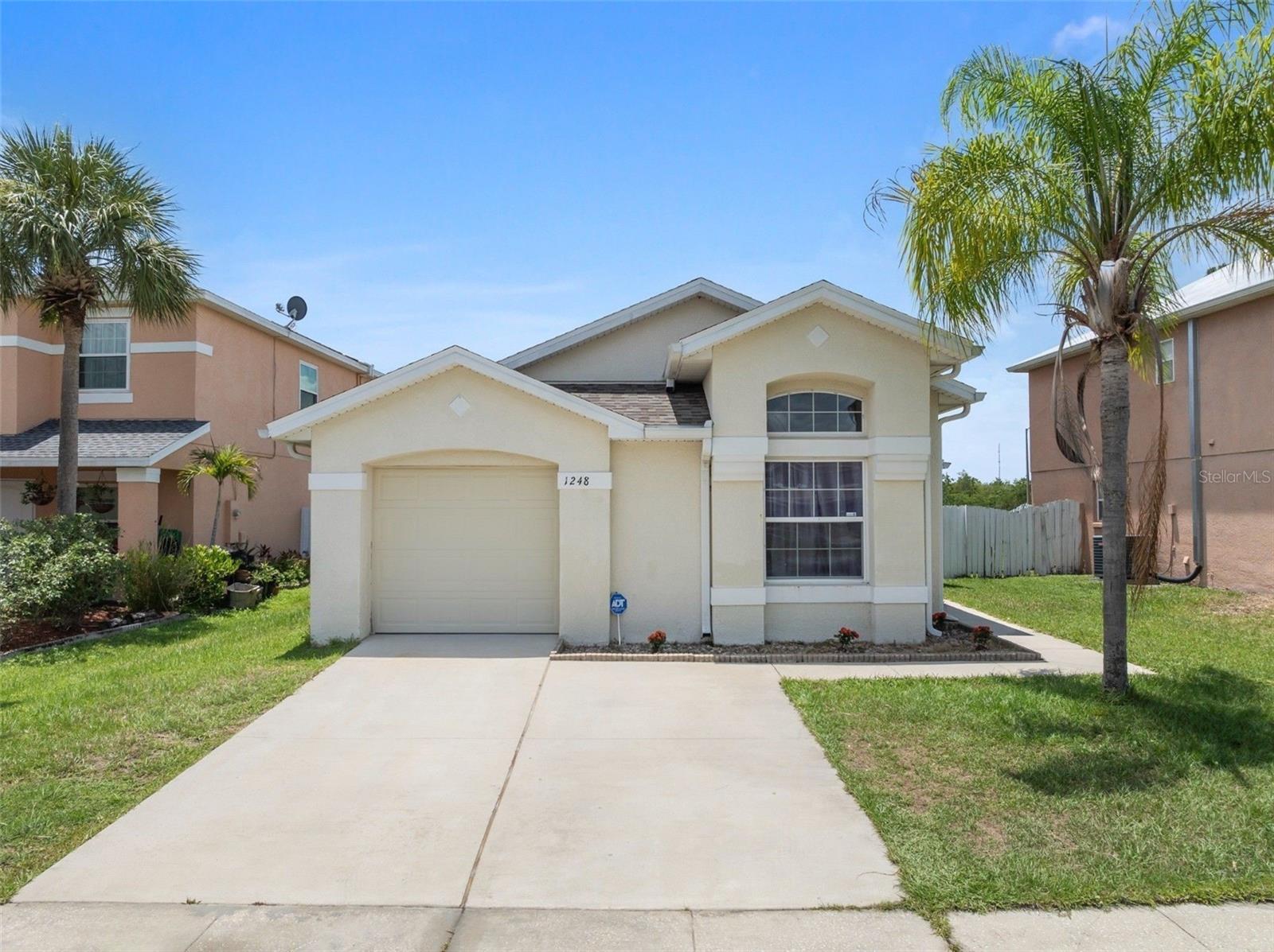 Ivy Meadow Dr, Orlando, FL 32824