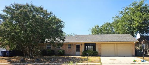 205 Rose Ave, Copperas Cove, TX, 76522-2812 | Card Image