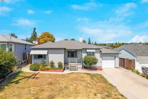4216 Gem Ave, Castro Valley, CA, 94546-4617 | Card Image