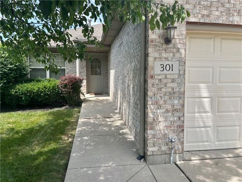 301 Kristina Lynn Pl, Englewood, OH, 45322-2354 | Card Image