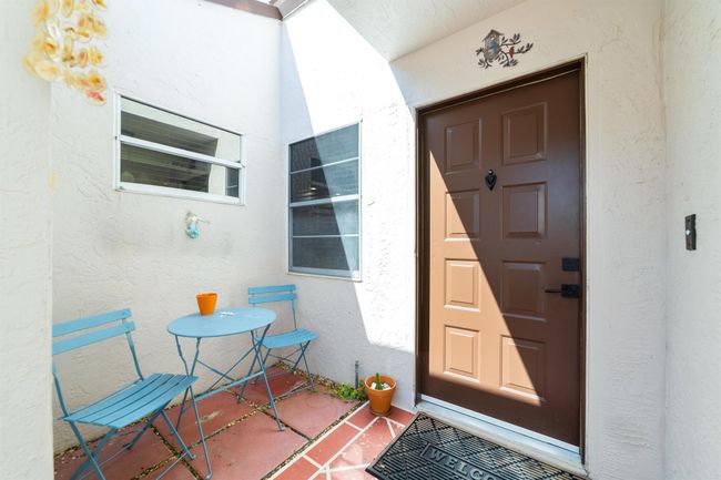 6438 Pointe Pleasant Cir, Condo with 2 bedrooms, 2 bathrooms and null parking in Delray Beach FL | Image 17