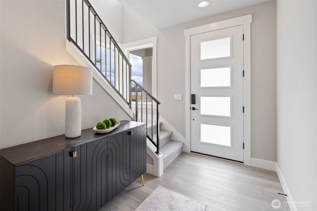 Photos are of a home in a different community and are for illustration purposes only to reflect typical finishes. May depict seller enhancements. Colors and options may vary. | Image 4