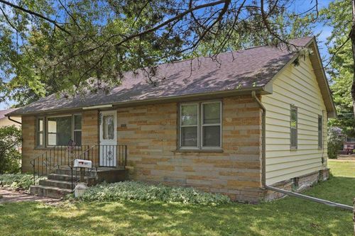527 Morrison Street, Mora, MN, 55051 | Card Image
