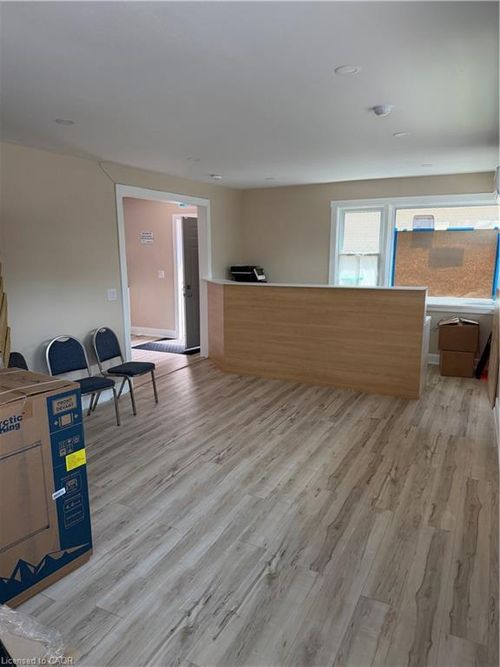 main-floor-357 Main St E, Hamilton, ON, L8N1J4 | Card Image