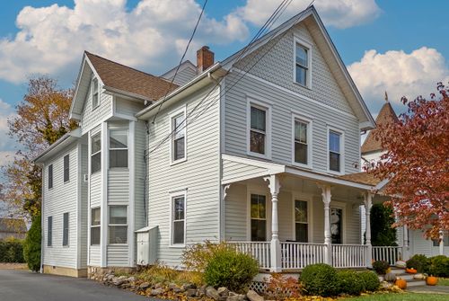 38 Gregory Blvd, Norwalk, CT, 06855-2044 | Card Image