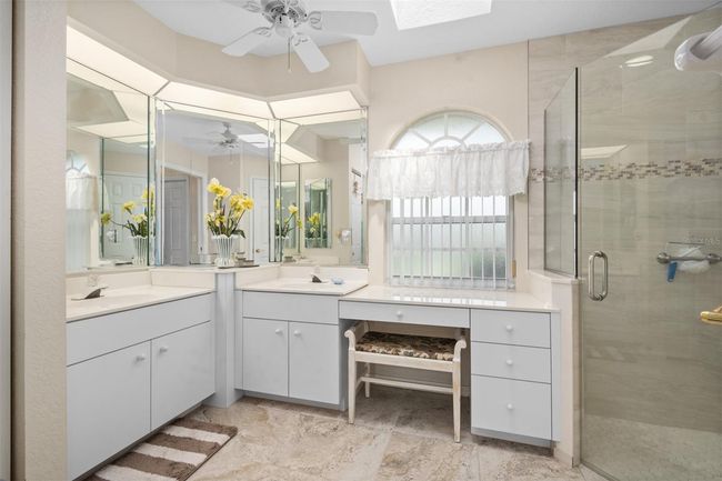 409 Bermuda Isles Circle, House other with 3 bedrooms, 3 bathrooms and null parking in VENICE FL | Image 24
