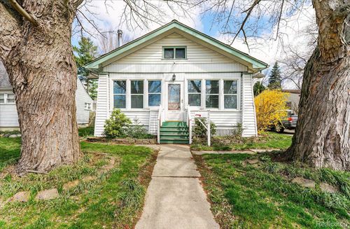 2210 Cambridge Rd, Berkley, MI, 48072-1766 | Card Image