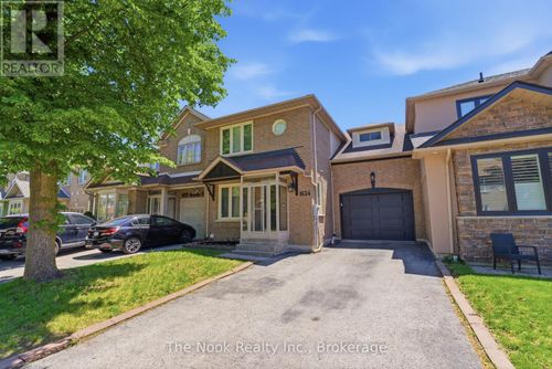 1624 Arcadia Sq, Pickering, ON, L1V6W3 | Card Image
