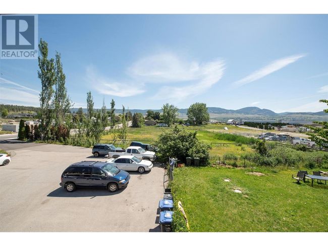 215 Arab Rd, House other with 8 bedrooms, 6 bathrooms and 5 parking in Kelowna BC | Image 14