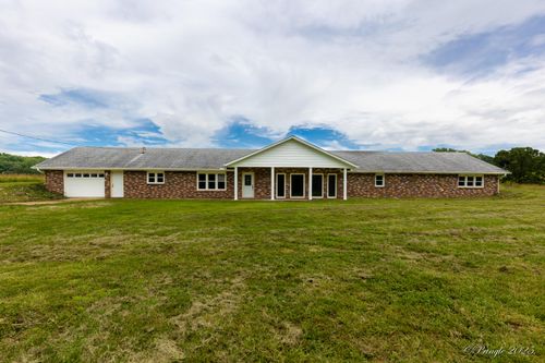1632 Cessna Rd, Cabool, MO, 65689-9372 | Card Image