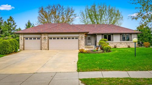 1230 Eagle Ridge Trail, Stillwater, MN, 55082 | Card Image