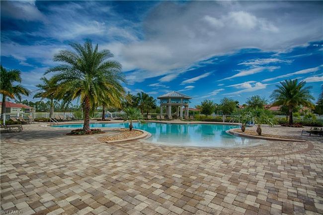 2936 Royal Gardens Ave, House other with 3 bedrooms, 5 bathrooms and 3 parking in FORT MYERS FL | Image 37