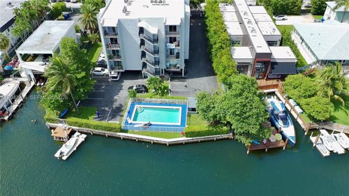 303-860 Ne 78th St, Miami, FL, 33138-4765 | Card Image