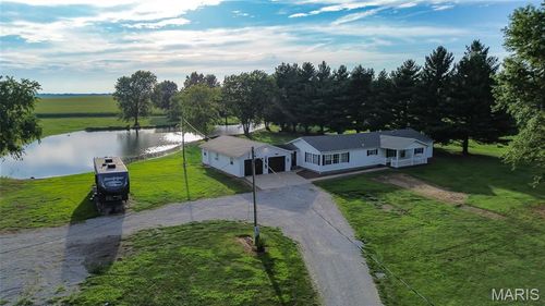 837 Pokey Rd, Pocahontas, IL, 62275 | Card Image