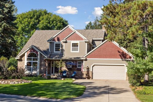 941 Pineridge Ct, Mahtomedi, MN, 55115-2802 | Card Image