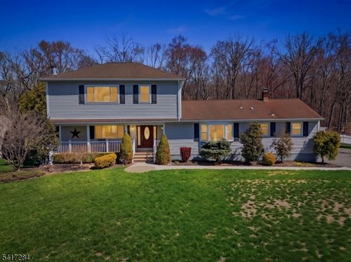 27 Heather Hills Dr, Oak Ridge, NJ, 07438-8806 | Card Image