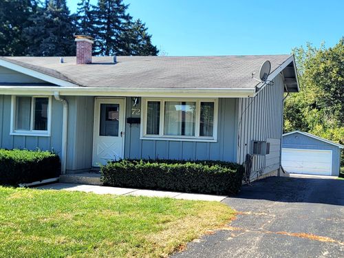 72 Pine Ct, Crystal Lake, IL, 60014-4236 | Card Image