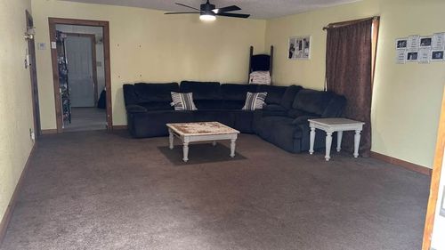 1404 S Avenue B, Portales, NM, 88130-6812 | Card Image