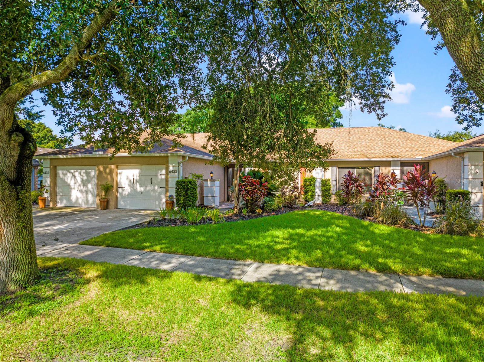 Laurelwood Dr, Zephyrhills, FL 33542
