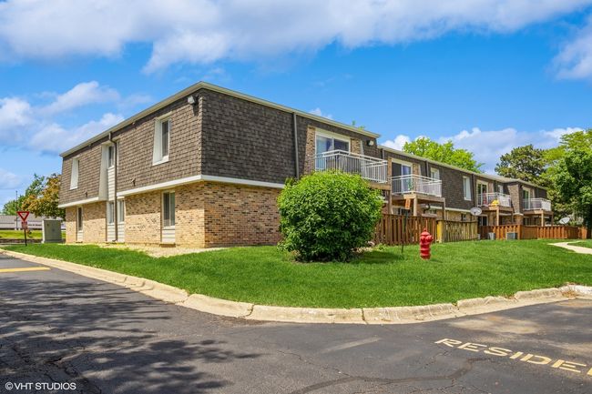 APT-1A - 1900 Plum Grove Rd, Condo with 1 bedrooms, 1 bathrooms and 2 parking in Rolling Meadows IL | Image 15