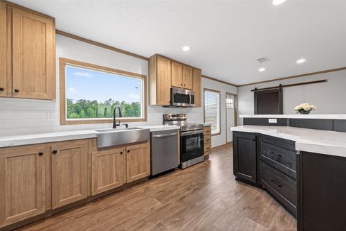 1218 Long Leaf Pine St, Huffman, TX, 77336-4264 | Card Image