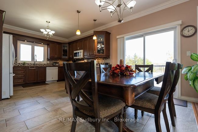 2950 Radar Rd, House other with 4 bedrooms, 3 bathrooms and 20 parking in Garson ON | Image 12