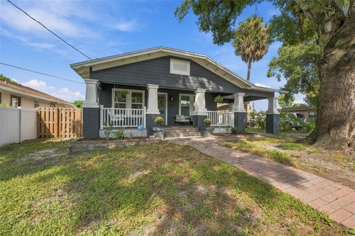 412 E Hamilton Ave, TAMPA, FL, 33604-4818 | Card Image