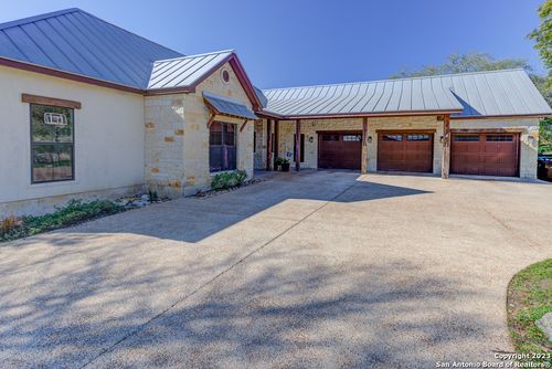 178 Ridge Country, New Braunfels, TX, 78132-3568 | Card Image