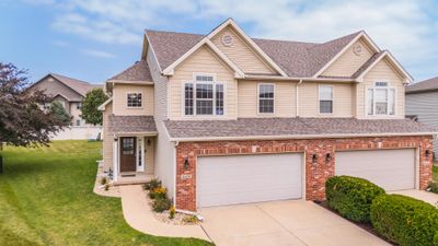 3408 Horse Creek Drive, Townhouse with 3 bedrooms, 3 bathrooms and 2 parking in Normal IL | Image 1