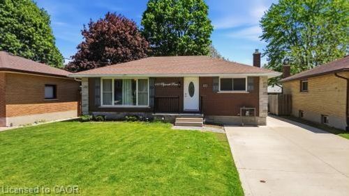 158 Plymouth Rd, Kitchener, ON, N2G3G5 | Card Image