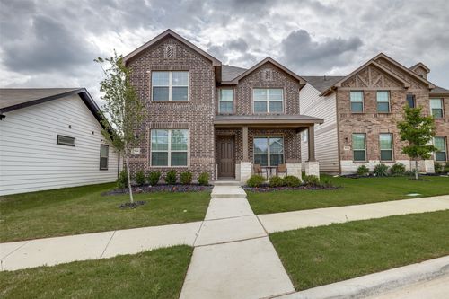 2944 Dixondale Dr, Fort Worth, TX, 76108-2389 | Card Image