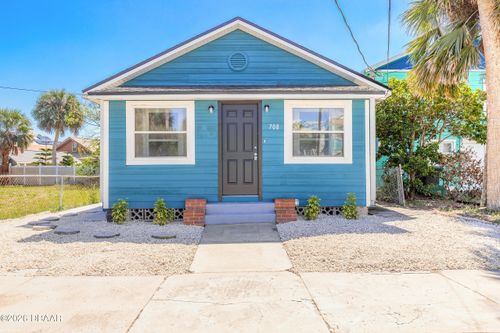 708 Davis Street, Daytona Beach, FL, 32118 | Card Image