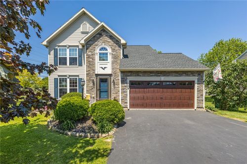 1201 Belmont Dr, Farmington, NY, 14425-8989 | Card Image