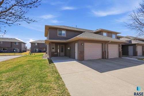 33-8509 W Grinn Pl Place, Sioux Falls, SD, 57106 | Card Image