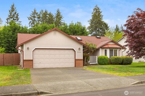 3205 Jeri Dr Ne, Lacey, WA, 98516-9256 | Card Image